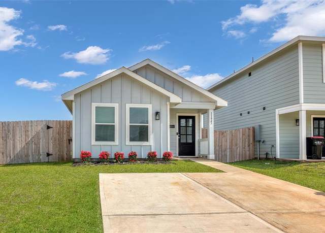 Property at 11947 Midas Ln, Willis, TX 77378, 3 beds, 2 baths