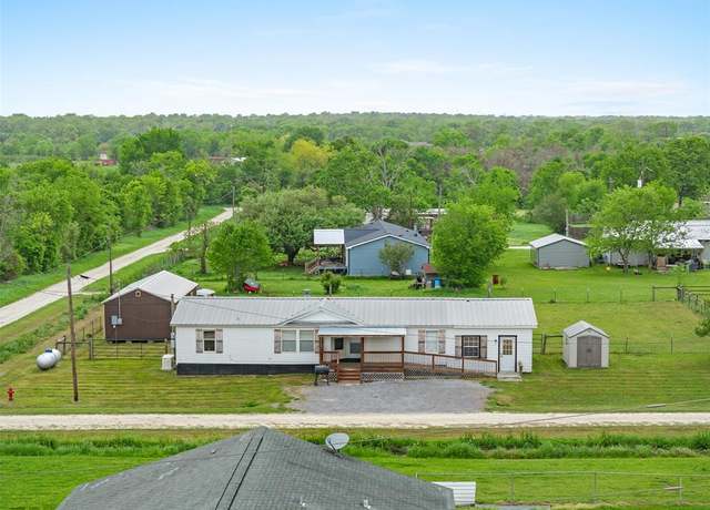 Property at 7470 Dallas St, Iola, TX 77861, 4 beds, 3 baths