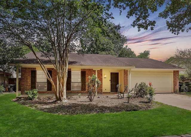 Property at 3903 Coltwood Dr, Spring, TX 77388, 3 beds, 2 baths