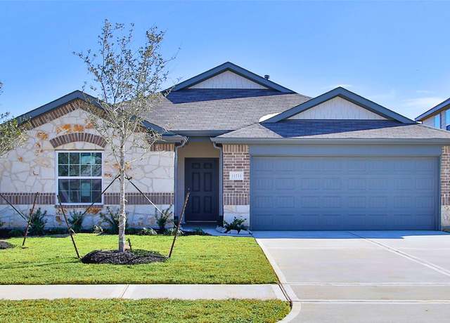 Property at 11733 Airspeed Dr, Conroe, TX 77303, 3 beds, 2 baths
