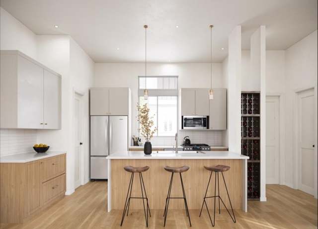 Property at 1737 Mary St, Houston, TX 77026, 3 beds, 3.5 baths