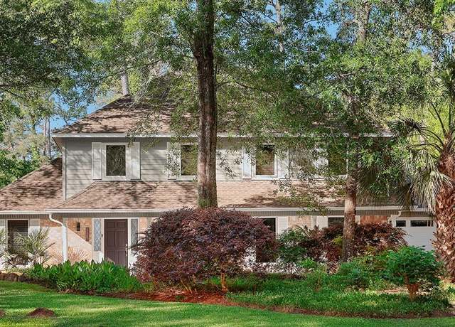 Property at 2823 S Logrun Cir, The Woodlands, TX 77380, 4 beds, 2.5 baths