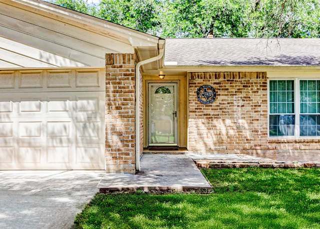 Property at 11423 Meadoway Dr, Houston, TX 77089, 3 beds, 2 baths