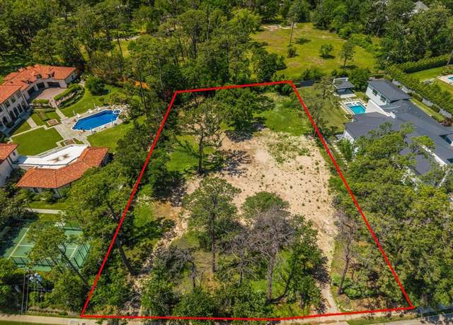 Property at 8827 Memorial Dr, Houston, TX 77024