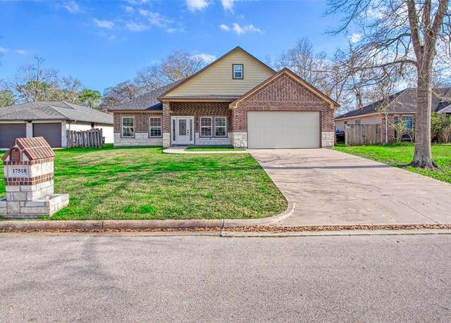 Property at 17518 Monsoon Ct, Crosby, TX 77532, 4 beds, 2.5 baths