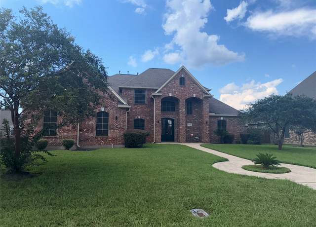 Property at 8390 Winnsboro Cir, Beaumont, TX 77713, 4 beds, 2.5 baths