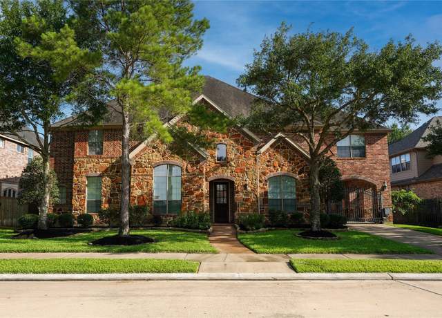 Property at 25411 Springwood Lake Dr, Katy, TX 77494, 6 beds, 4.5 baths