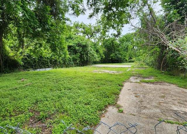 Property at 4338 Bond St, Houston, TX 77026