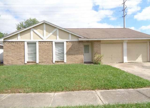 Property at 8115 Swan Meadow Ln, Humble, TX 77338, 3 beds, 2 baths