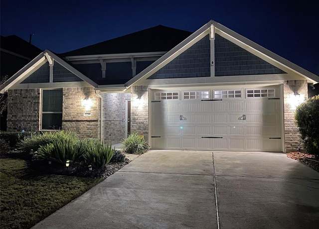 Property at 12209 Renewal Way, Houston, TX 77047, 4 beds, 3 baths