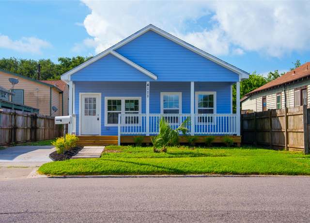 Property at 4111 Avenue Q, Galveston, TX 77550, 3 beds, 2 baths