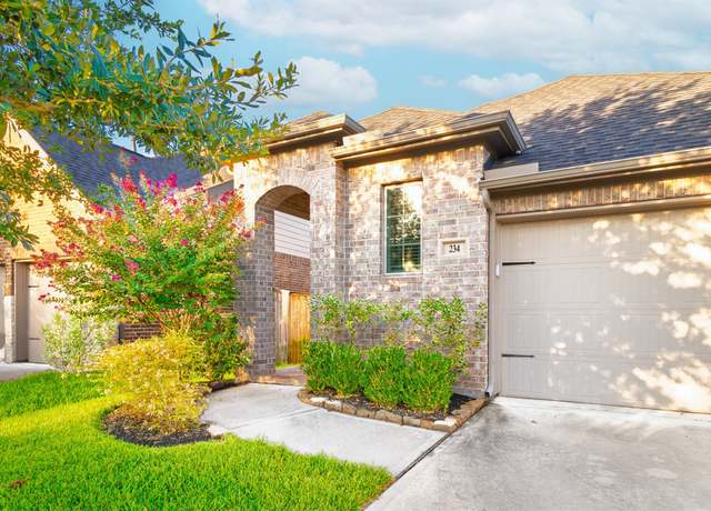 Property at 234 N Carson Cub Ct, Montgomery, TX 77316, 3 beds, 2 baths