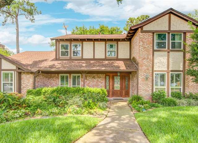 Property at 10902 Brentway Dr, Houston, TX 77070, 5 beds, 3.5 baths
