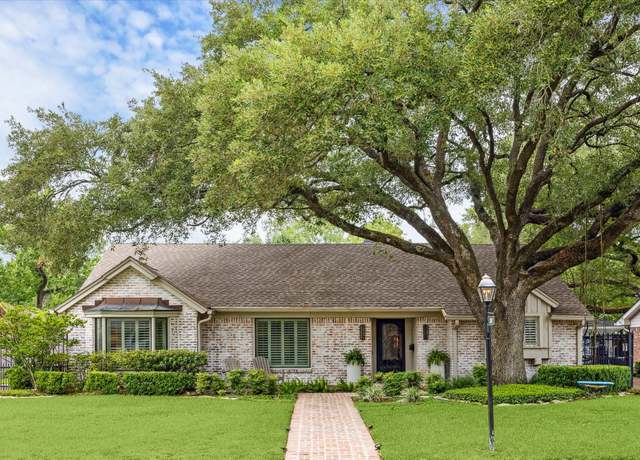 Property at 10010 Piping Rock Ln, Houston, TX 77042, 3 beds, 2 baths