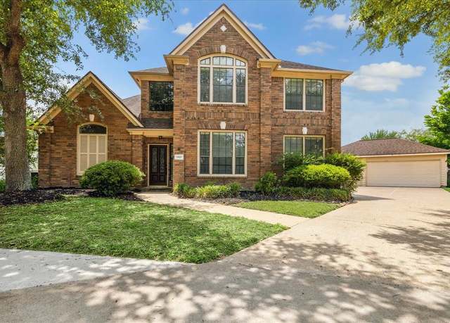 Property at 11107 Carriage Lake Dr, Houston, TX 77065, 4 beds, 2.5 baths