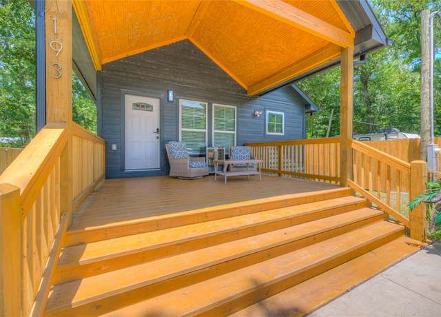 Property at 193 Alibi Ln, Livingston, TX 77351, 3 beds, 2 baths