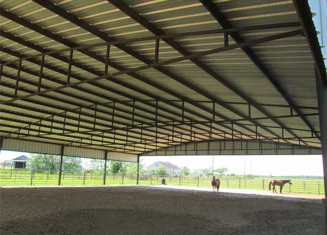 Property at 11121 Mueck Rd, Needville, TX 77461, 2 baths
