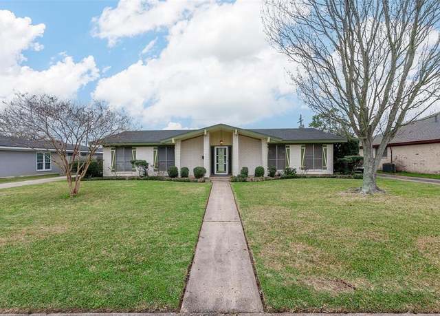 Property at 2803 Memphis Ave, Nederland, TX 77627, 3 beds, 3 baths