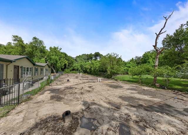 Property at 6525 De Priest St, Houston, TX 77091