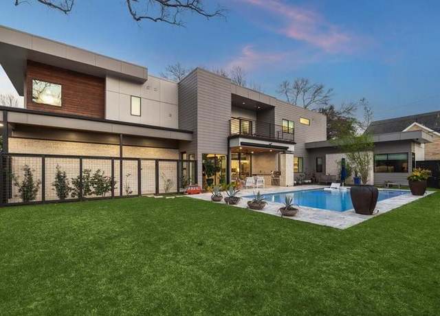 Property at 1737 Libbey Dr, Houston, TX 77018, 5 beds, 4.5 baths