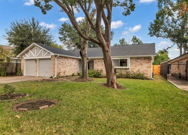 Property at 10454 Norton Dr, Houston, TX 77043, 3 beds, 2 baths