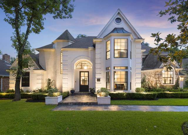 Property at 31 Wood Cove Dr, The Woodlands, TX 77381, 5 beds, 4.5 baths