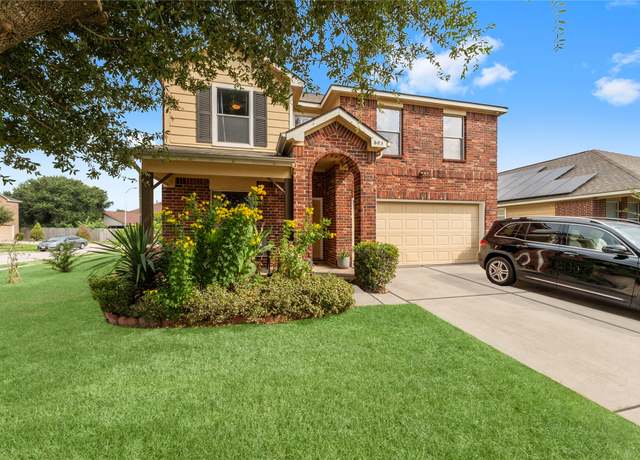 Property at 603 Sweet Flower Dr, Houston, TX 77073, 4 beds, 2.5 baths