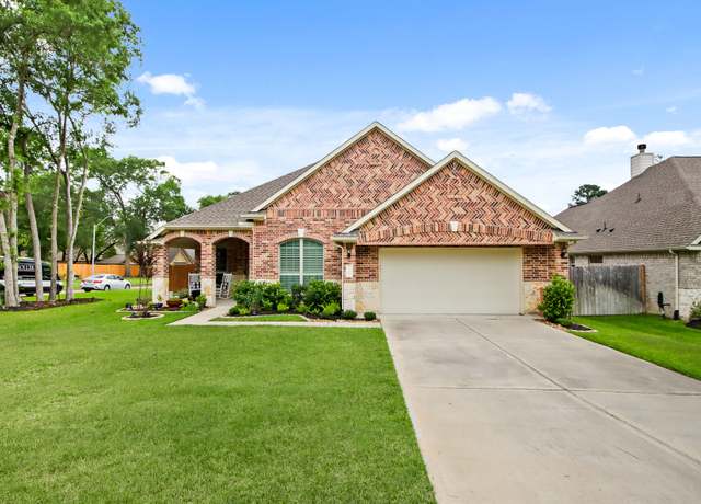 Property at 11530 Walden Rd, Montgomery, TX 77356, 4 beds, 2 baths