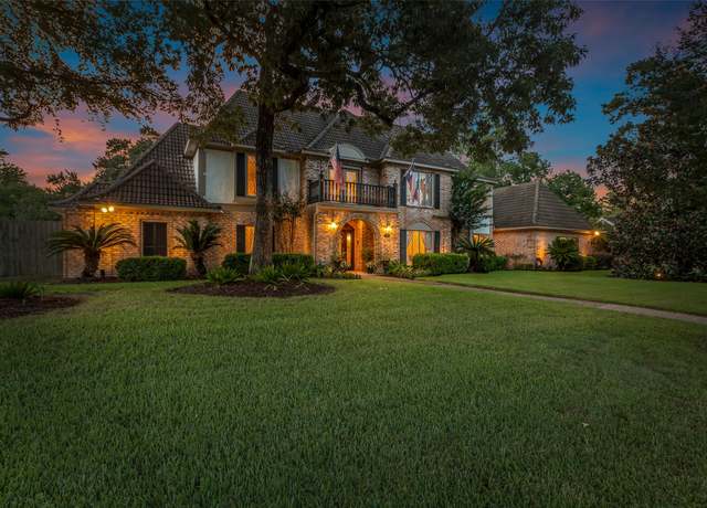 Property at 11310 Bassdale Dr, Houston, TX 77070, 5 beds, 5 baths