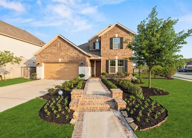 Property at 19139 Longhorn Point Dr, Cypress, TX 77433, 4 beds, 3.5 baths
