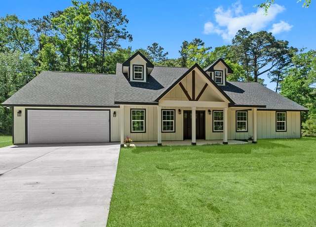 Property at 118 Bear Hill Dr, Livingston, TX 77351, 3 beds, 3 baths