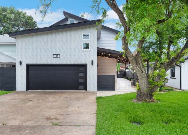 Property at 14253 Shadow Bay Dr, Willis, TX 77318, 5 beds, 5.5 baths