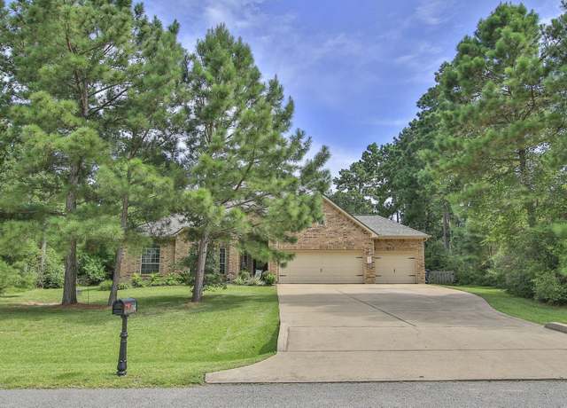 Property at 17807 Country Grv, Magnolia, TX 77355, 3 beds, 2 baths