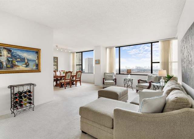 Property at 14 Greenway Plz Unit 14O, Houston, TX 77046, 2 beds, 2 baths