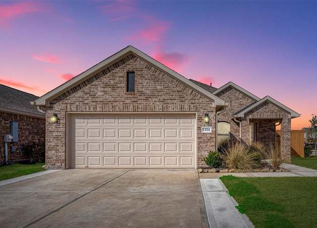 Property at 13114 Dalvay Beach Dr, Texas City, TX 77568, 4 beds, 2 baths