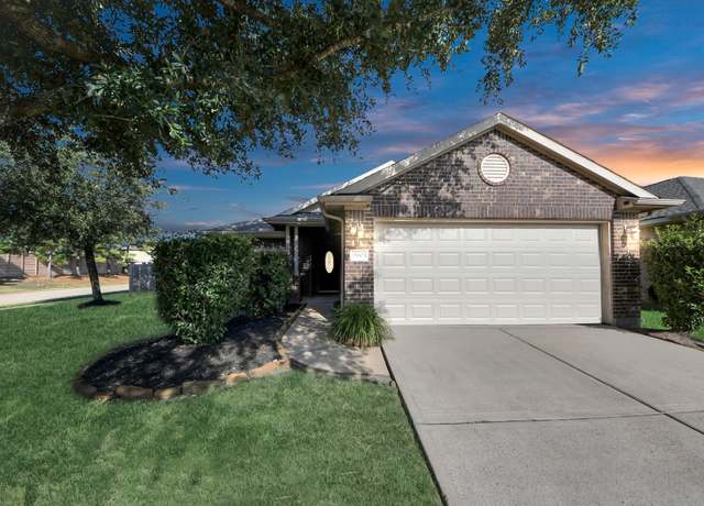 Property at 15603 Bluff Park Ct, Cypress, TX 77429, 3 beds, 2 baths