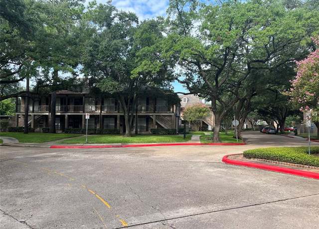 Property at 811 Wax Myrtle Ln Unit A, Houston, TX 77079, 1 bed, 1 bath