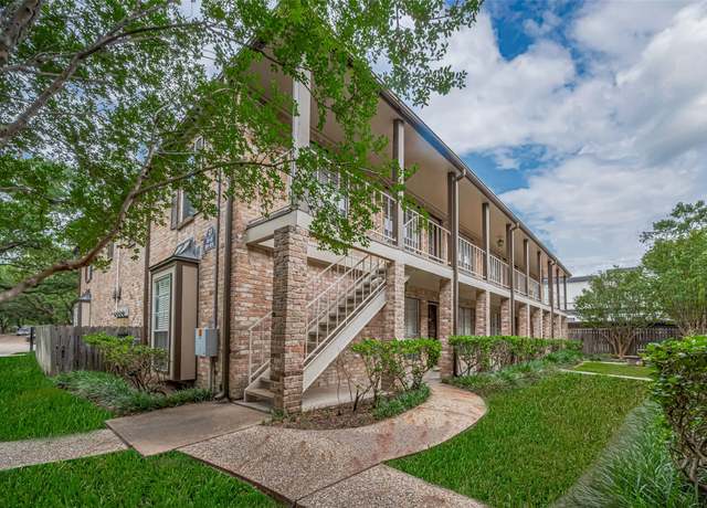 Property at 811 Wax Myrtle Ln Unit A, Houston, TX 77079, 1 bed, 1 bath