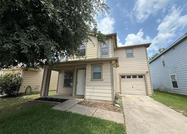 Property at 8127 Chancewood Ln, Humble, TX 77338, 3 beds, 2.5 baths