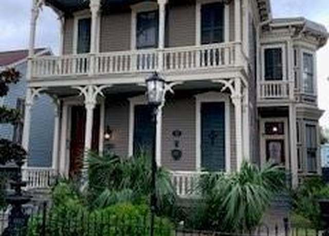 Property at 1712 Winnie St, Galveston, TX 77550, 4 beds, 3 baths