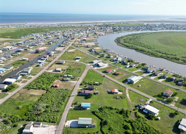 Property at 0 Blue Water Blvd, Sargent, TX 77414