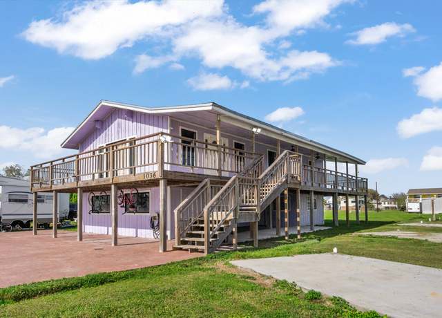 Property at 1036 N Sage Rd, Crystal Beach, TX 77650, 3 beds, 2 baths