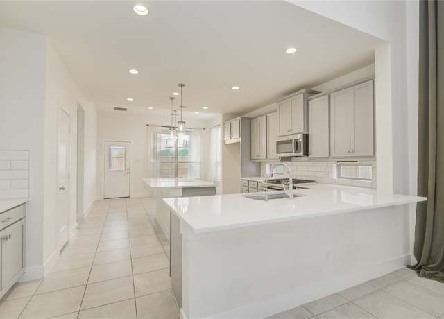 Property at 2010 Woodgate Ln, Tomball, TX 77375, 4 beds, 2.5 baths