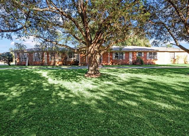 Property at 317 Owens Rd, Prairie View, TX 77445, 4 beds, 2.5 baths