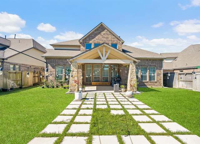 Property at 2723 Camellia Ave, Brookshire, TX 77423, 4 beds, 3 baths