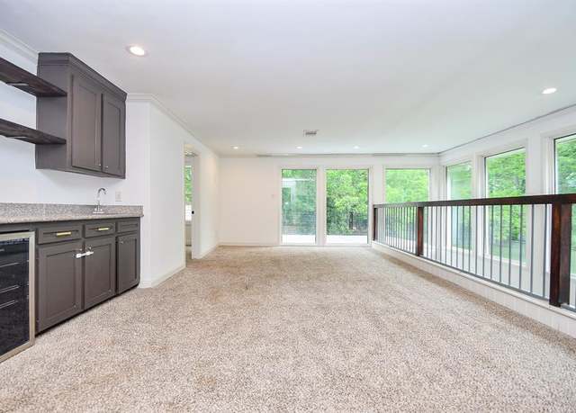 Property at 5202 Mimosa Ln, Richmond, TX 77406, 4 beds, 3.5 baths