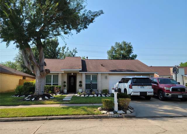 Property at 20235 Telegraph Square Ln, Katy, TX 77449, 3 beds, 2 baths