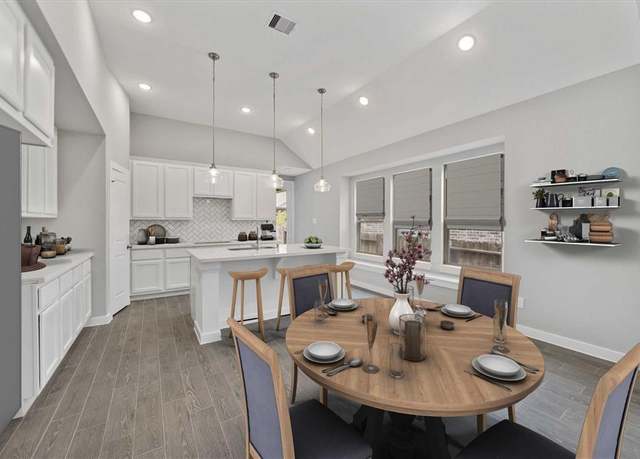 Property at 1036 Shoal Creek Trl, Conroe, TX 77304, 4 beds, 2.5 baths