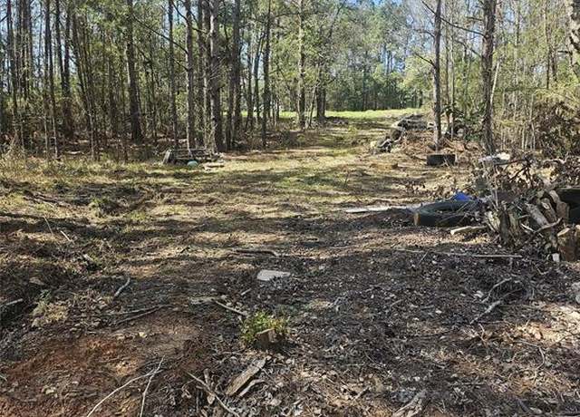 Property at 340 Mill Creek Dr, Willis, TX 77378