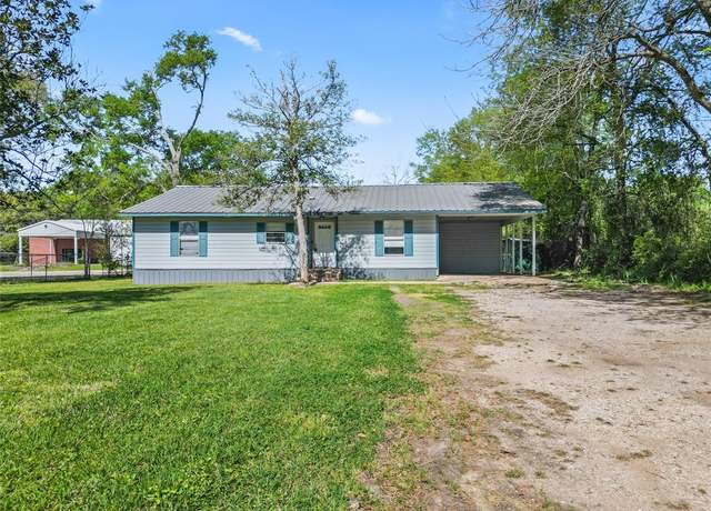 Property at 160 Parrish St, New Waverly, TX 77358, 3 beds, 2 baths